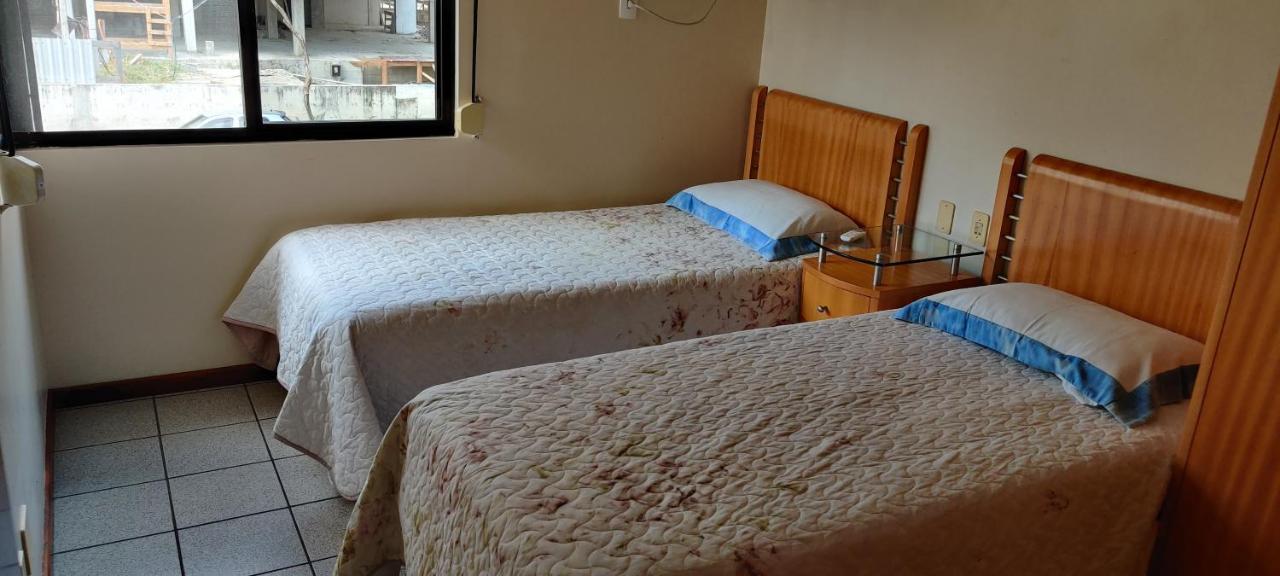 Apto Cond. Porto Ventura 3 Quartos Флорианополис Экстерьер фото