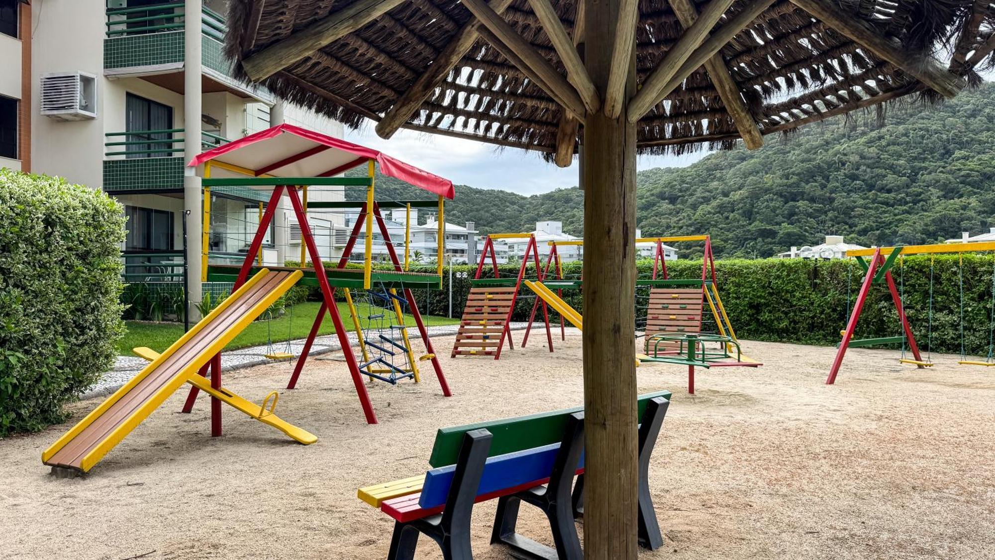 Apto Cond. Porto Ventura 3 Quartos Флорианополис Экстерьер фото